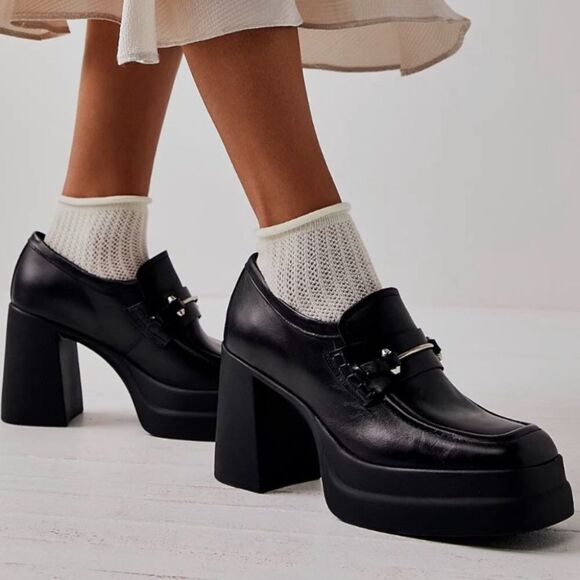 Free People Double Stacked Platform Loafers Black Leather size Euro 40/ 10 US - Picture 1 of 13